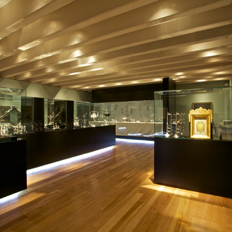 Real fábrica de&nbsp;platería