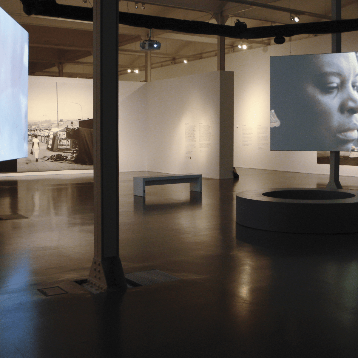 Hannah Collins. Història en&nbsp;curs